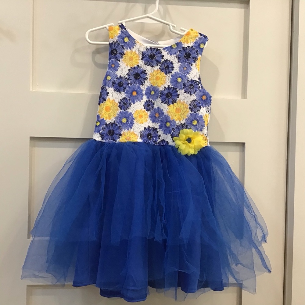 Nannette Blue & Yellow Floral Dress – Girls Size 6 🌼